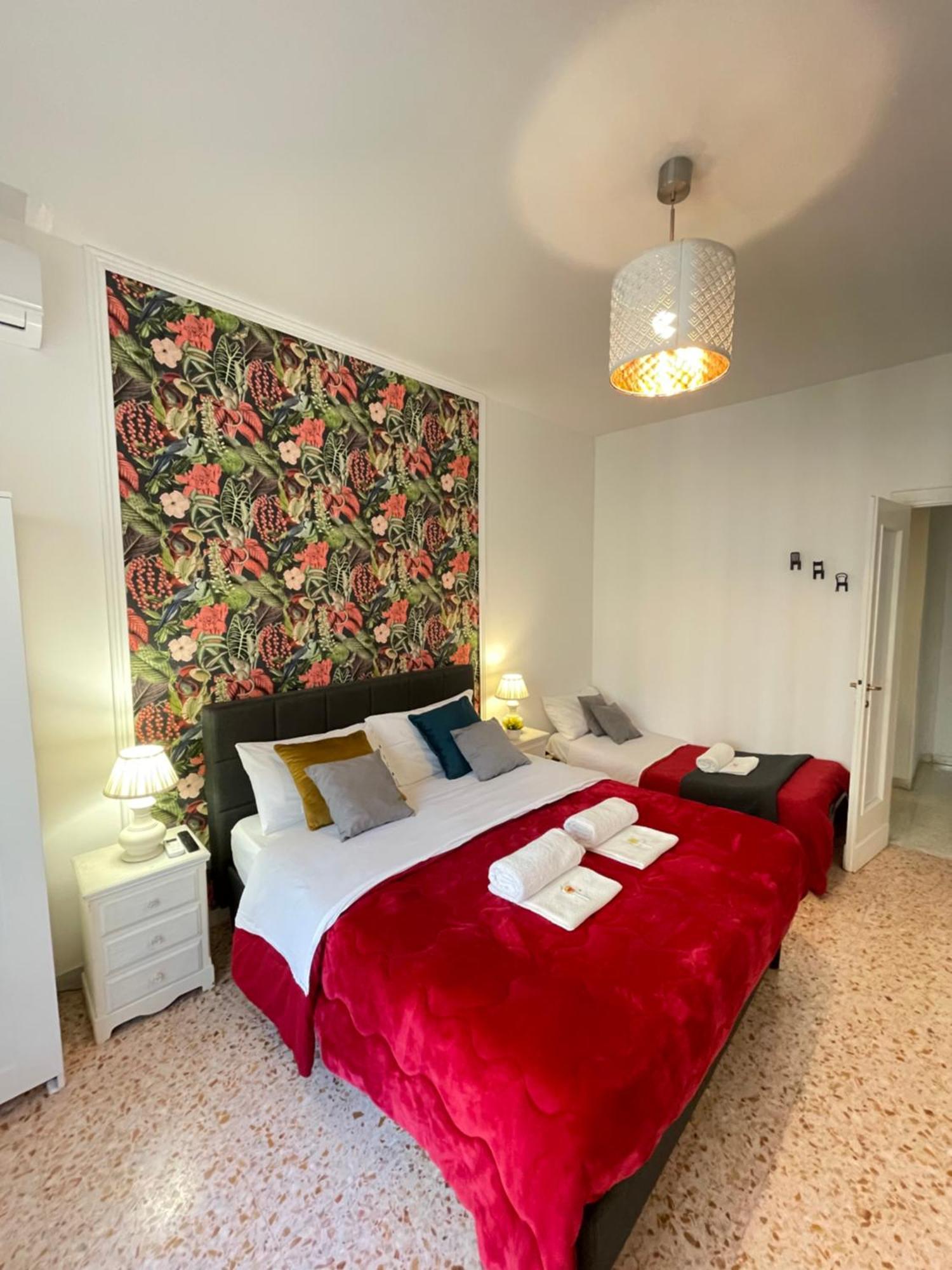 Forty1 Apartment Near Metro Cipro 로마 외부 사진